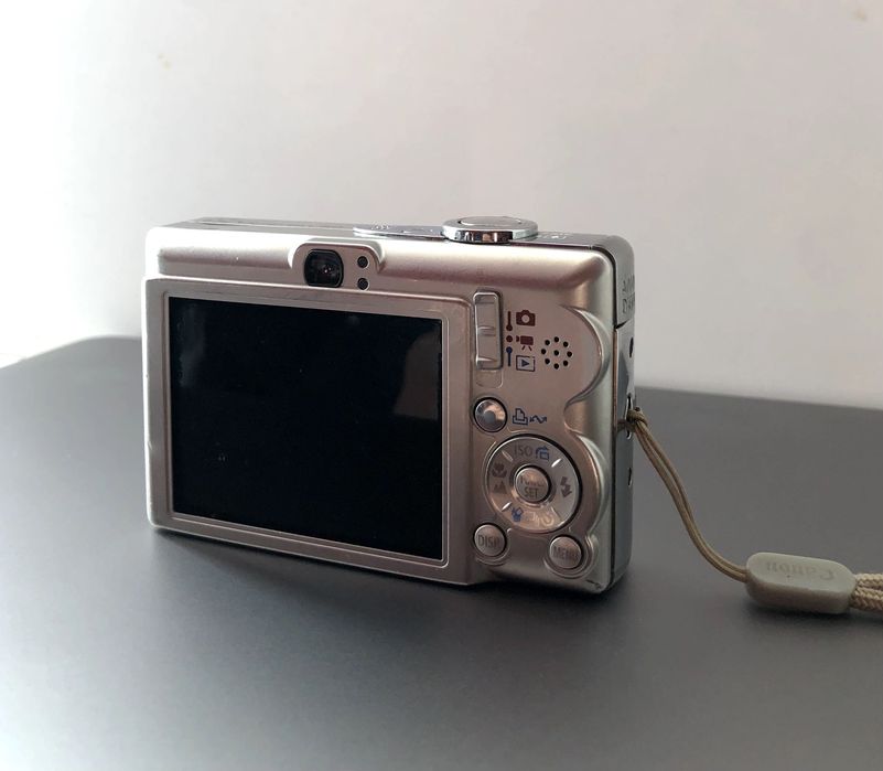 Фотоапарат Canon IXY DIJITAL 60 Compact Digital Camera