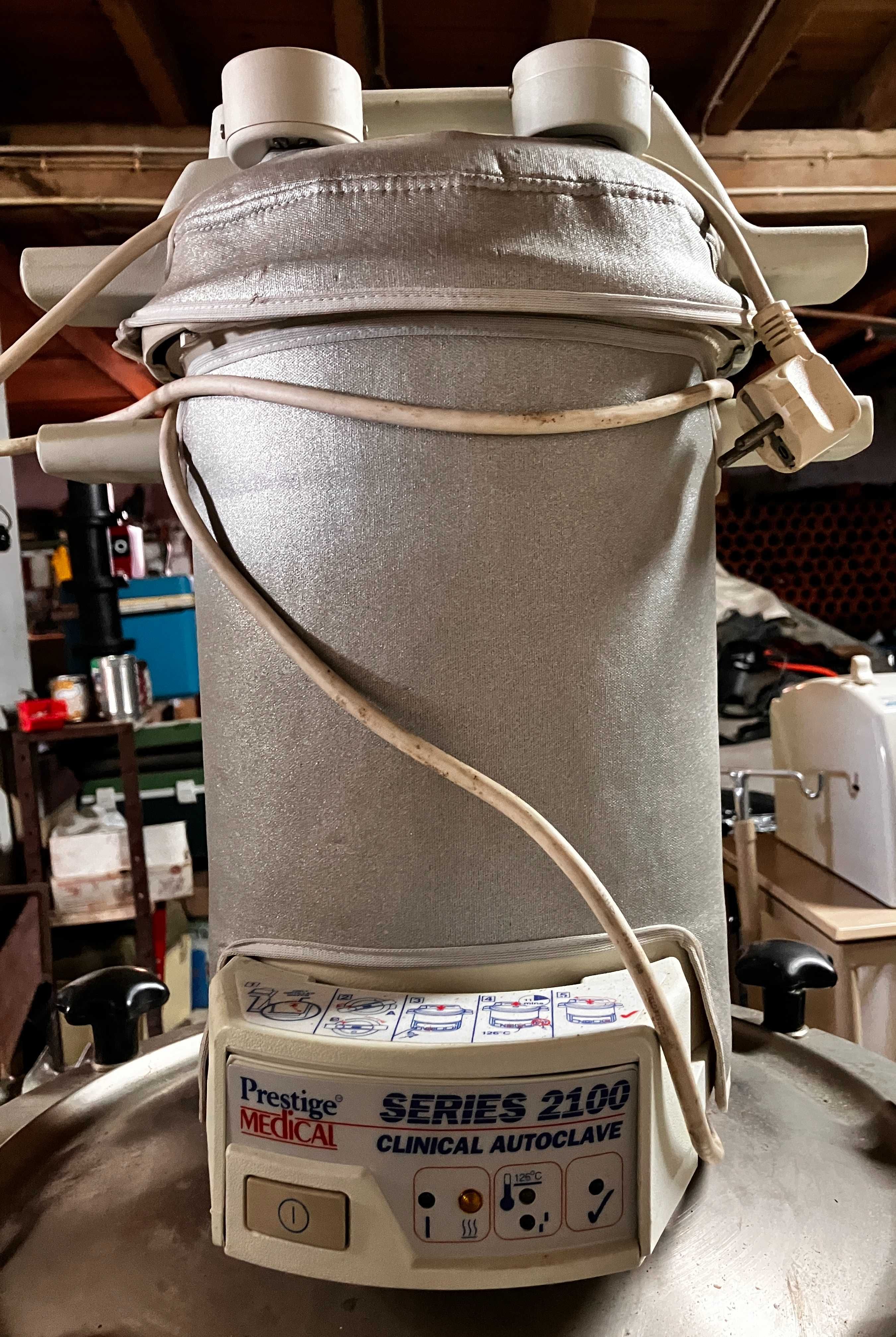 Equipamento Estomatologia 4