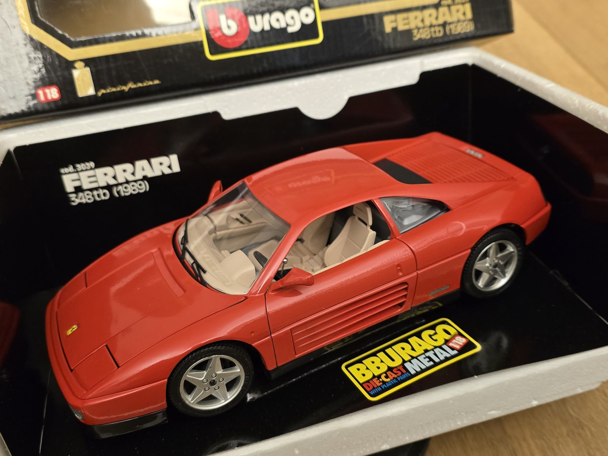 BBURAGO Ferrari 348 TB 1:18 cod. 3039