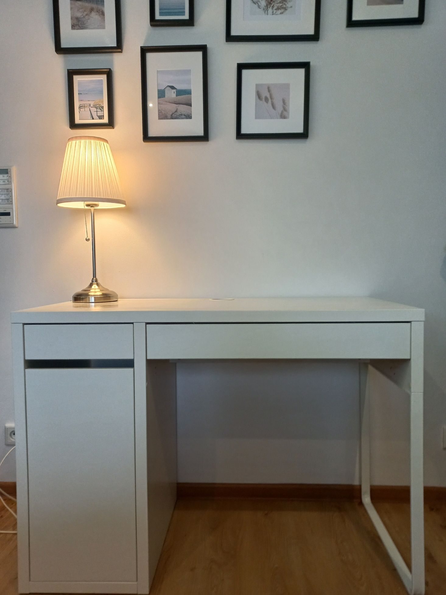 Biurko IKEA MICKE 105 x 50  + wkład do szuflady KUGGIS