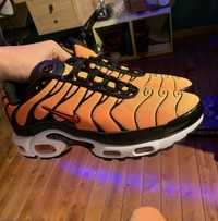 Nike air max plus laranjas nova com caixa