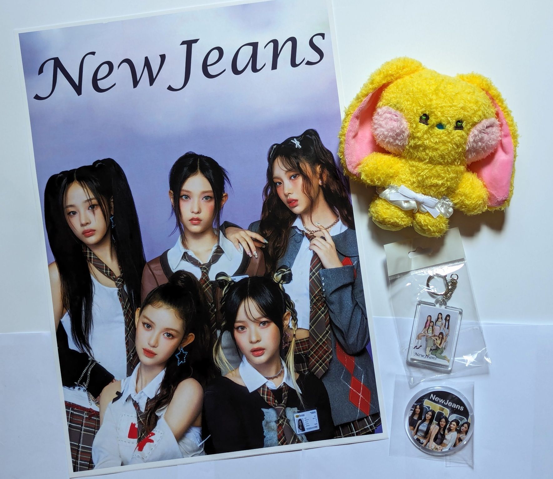 Іграшка зайчик набір Ньюджинс постер NewJeans new jeans box k-pop