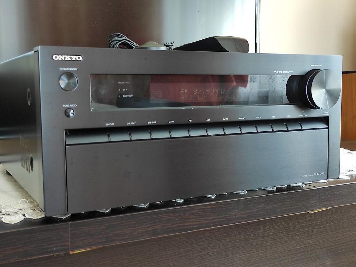 Onkyo TX-NR3030, potężny amplituner 11.2