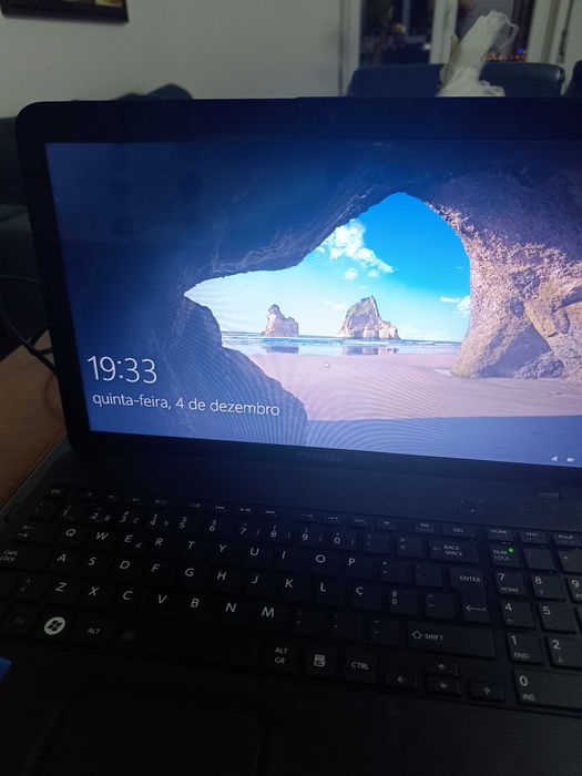 Portátil Toshiba 15,6