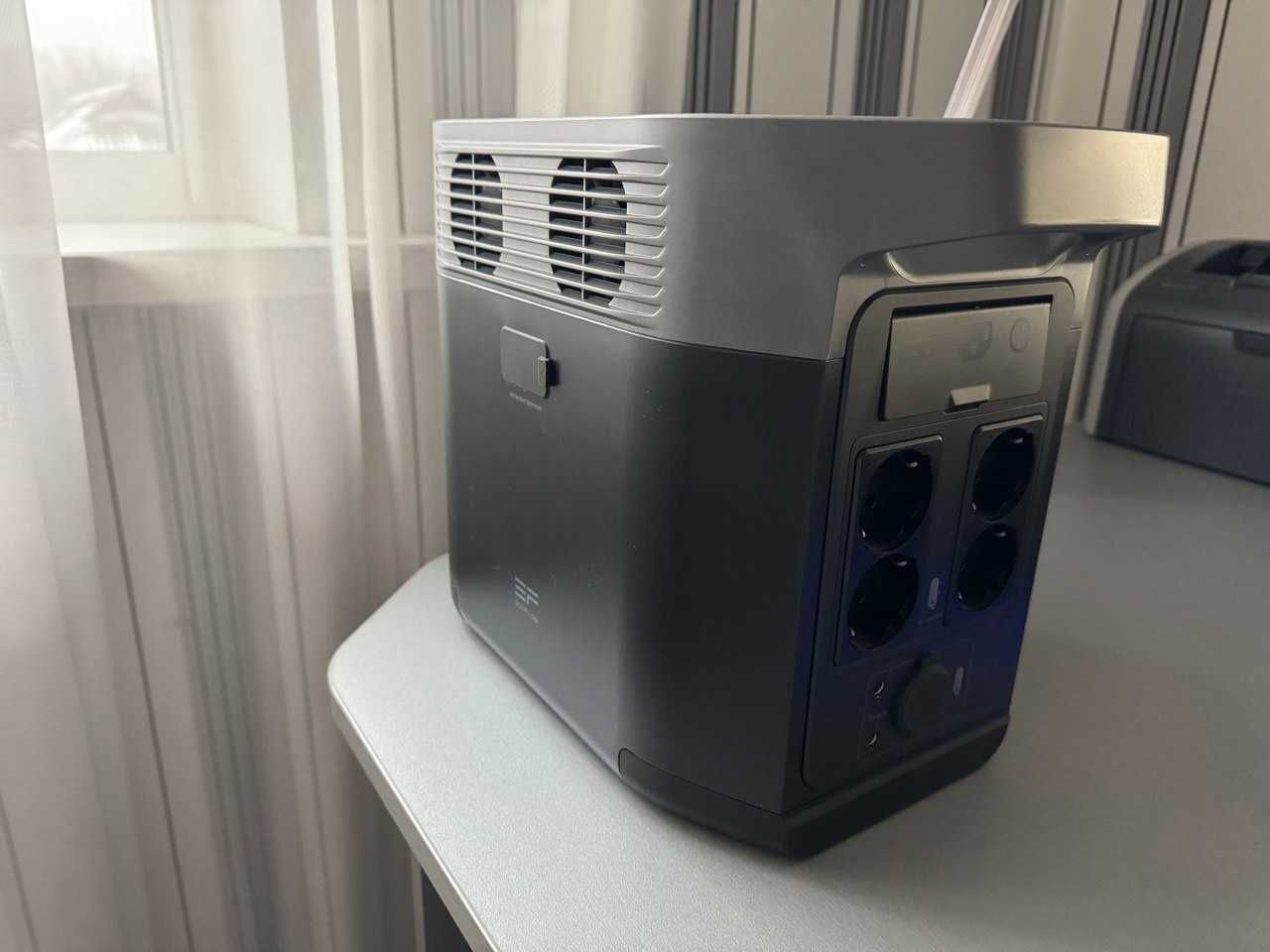 Зарядна станція EcoFlow DELTA 2 1800Вт 1024 Вт⋅год LiFePO4 (ZMR330-EU)