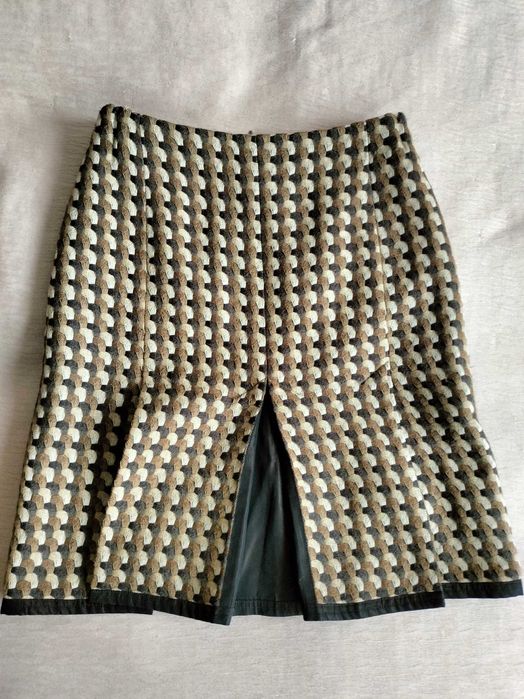 Dwie spódnice r. XS cena za 2 szt.