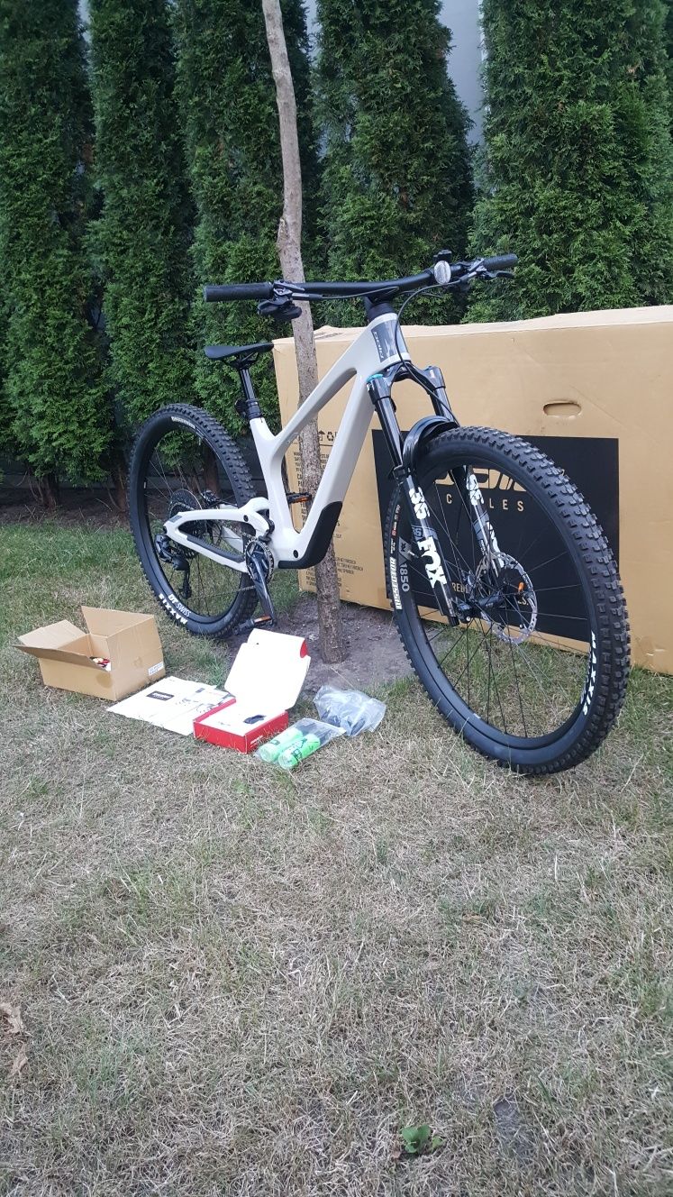 Nowy rower górski MTB BOLD Linkin 135 Ultimate  Carbon Full