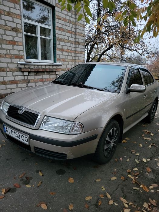 Шкода Октавія Tour 1.8 t.