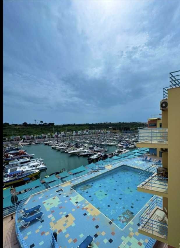 Apartamento T2 na marina de Albufeira