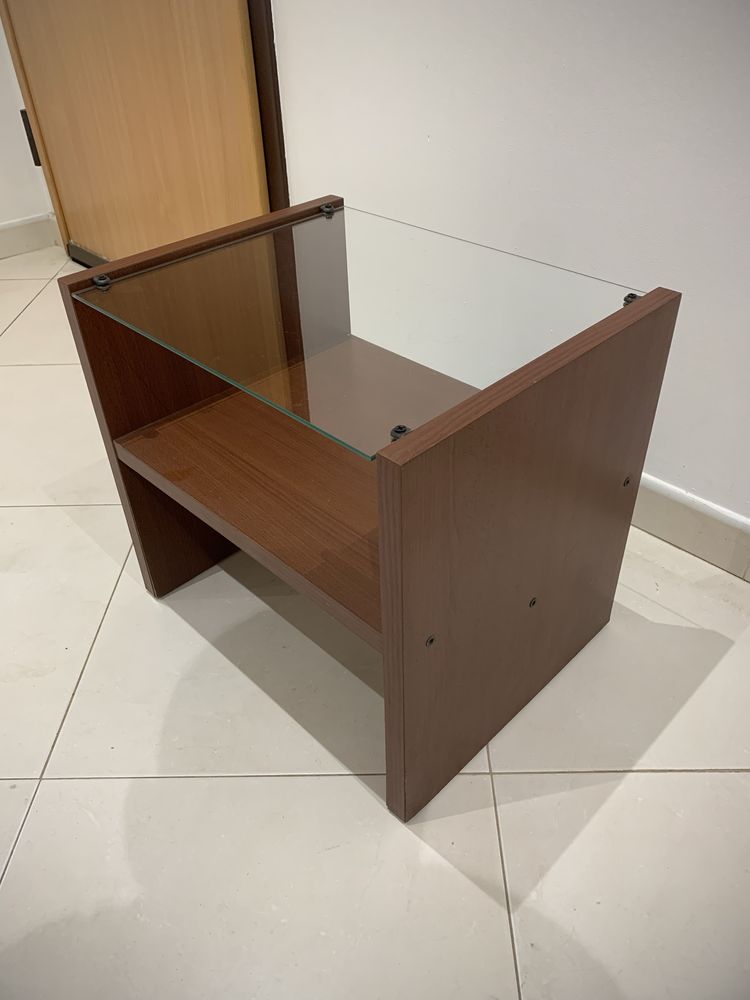 Mesa de cabeceira