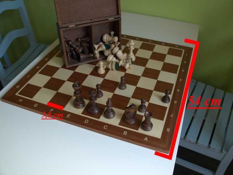 Conjunto de Xadrez com Tabuleiro e Caixa de Madeira Staunton 6
