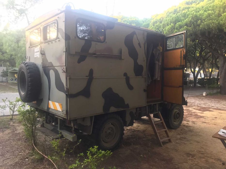 Unimog 404 Autocaravana