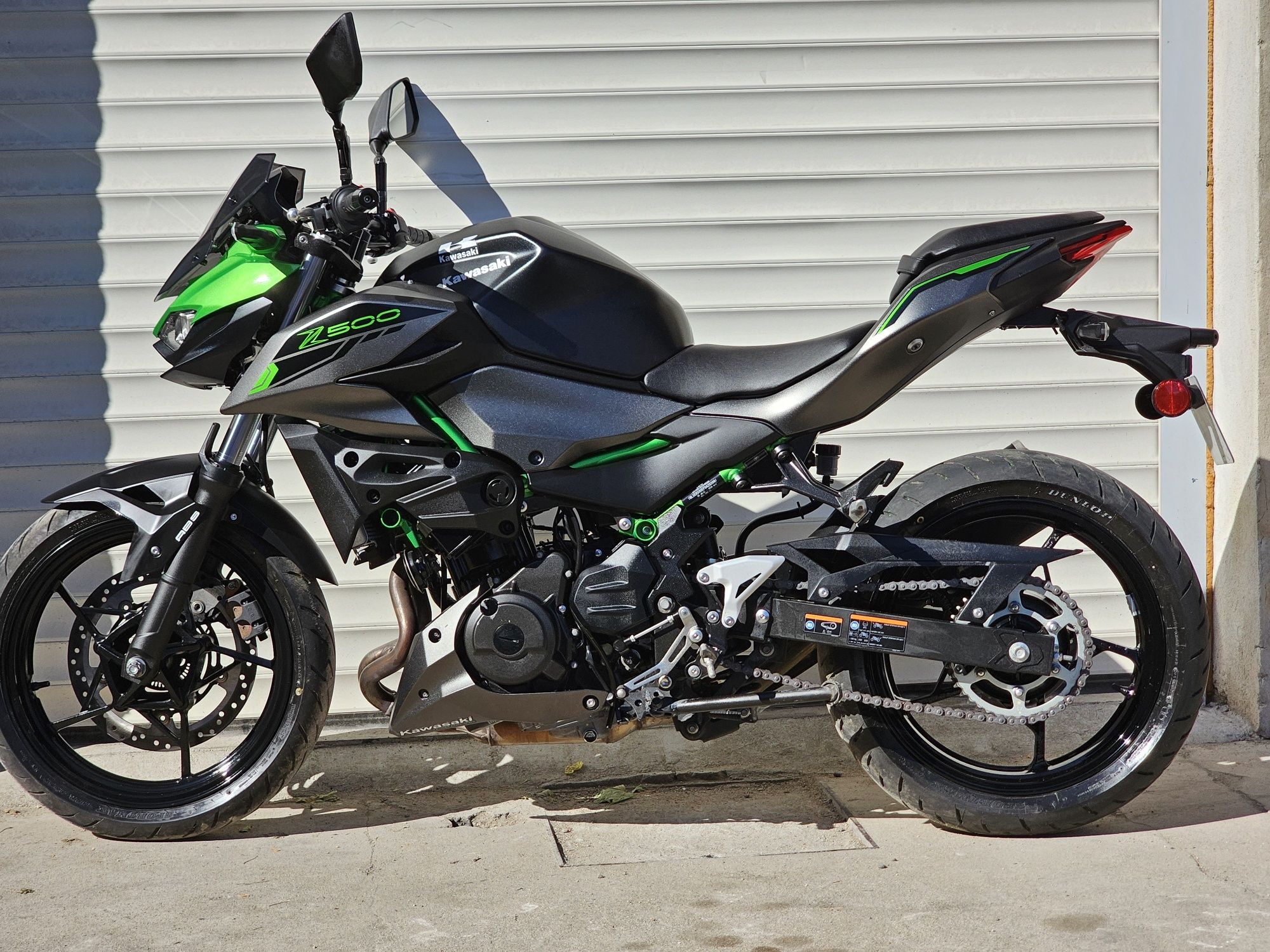 Kawasaki Z500  przebieg 2tys km 2024 rok nowy model