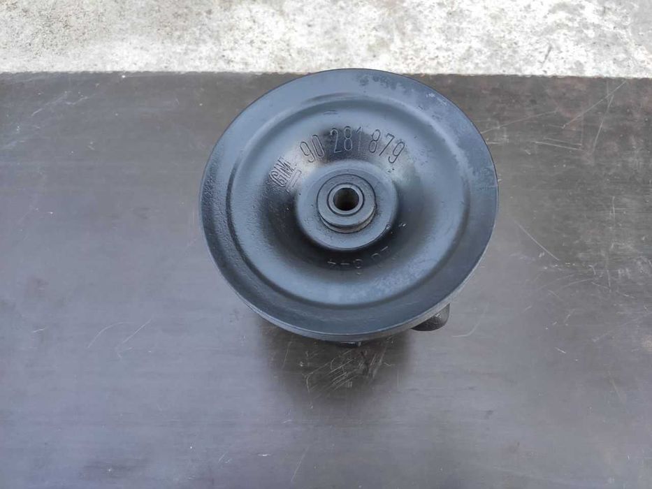 Восстановленный насос гидроусилителя руля ГУР Vectra A Omega A Astra F