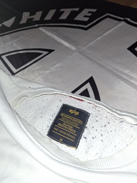 Світшот Alpha industries в білому колорі