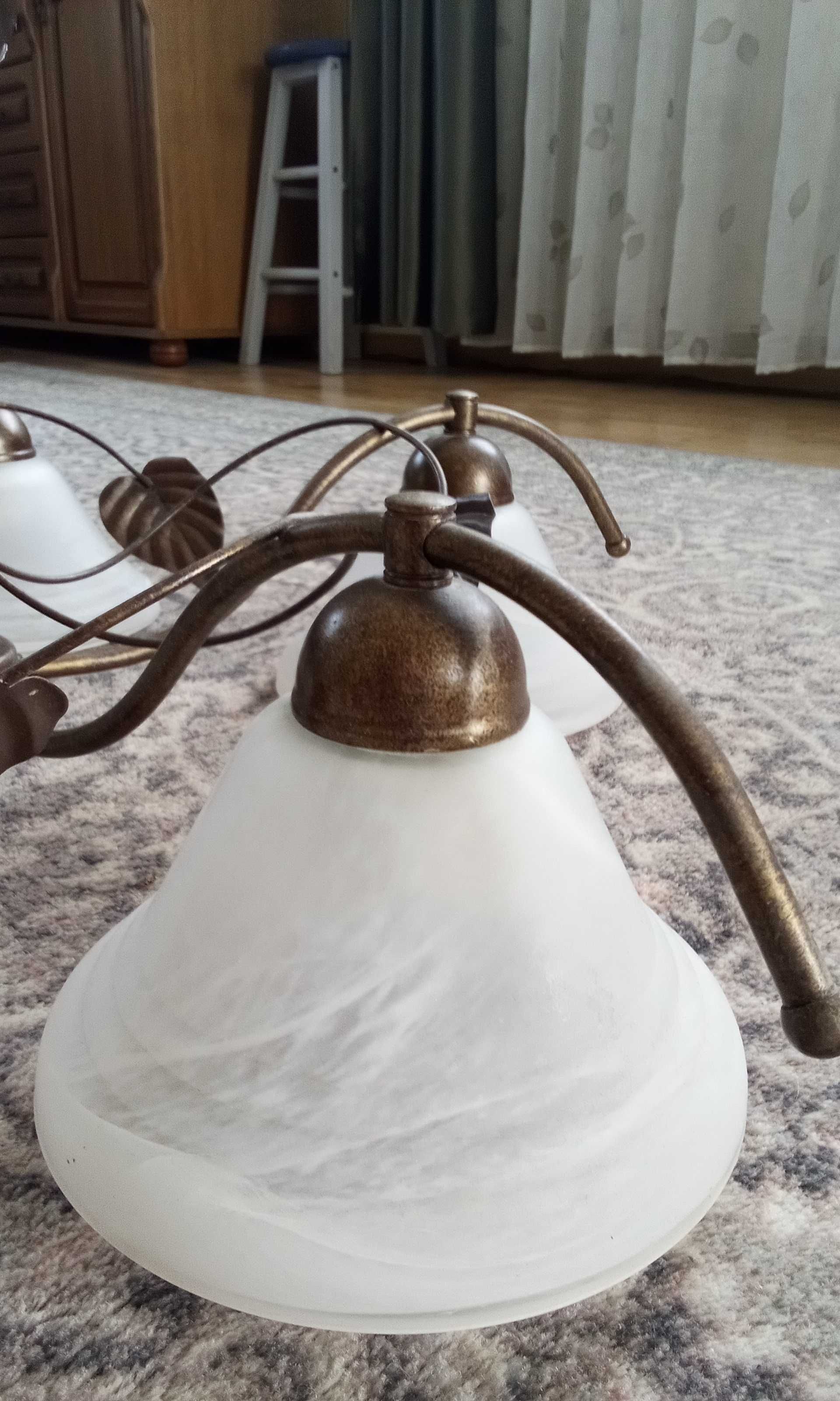 Żyrandol na 5 żarówek do salonu
