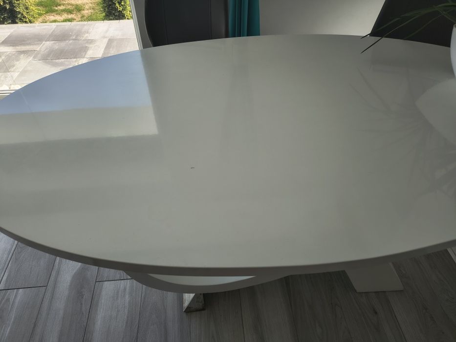 Stół i 4 krzesła dobry stan zestaw jadalnia salon kuchnia