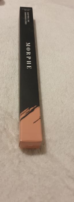 Morphe konturówka do ust kolor  BAE nudziakowy róż