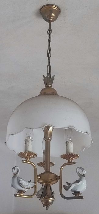 Candeeiro de tecto antigo