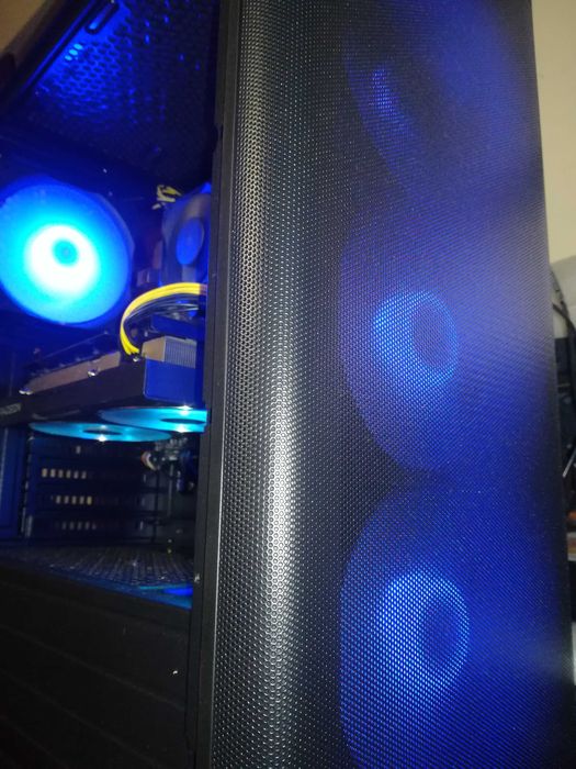 Gamingowy Ryzen 3600 +  RX6600 8GB + 32GB DDR4 + HDD + SSD