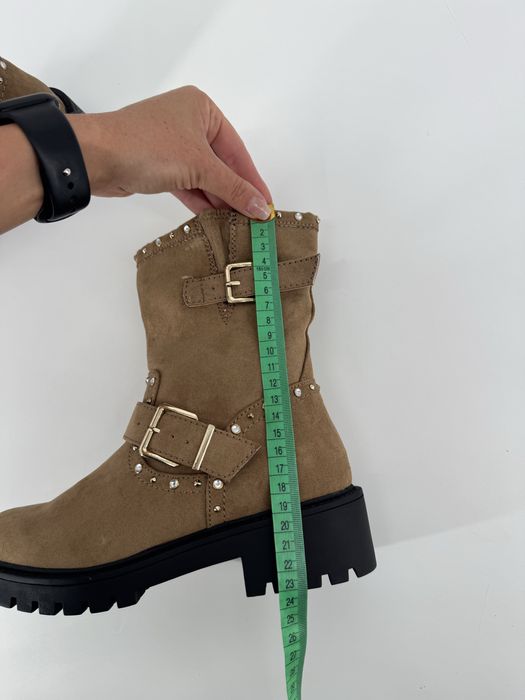 Botki kozaki na jesień zimę brązowe bezowe ze złota klamra 37 nowe