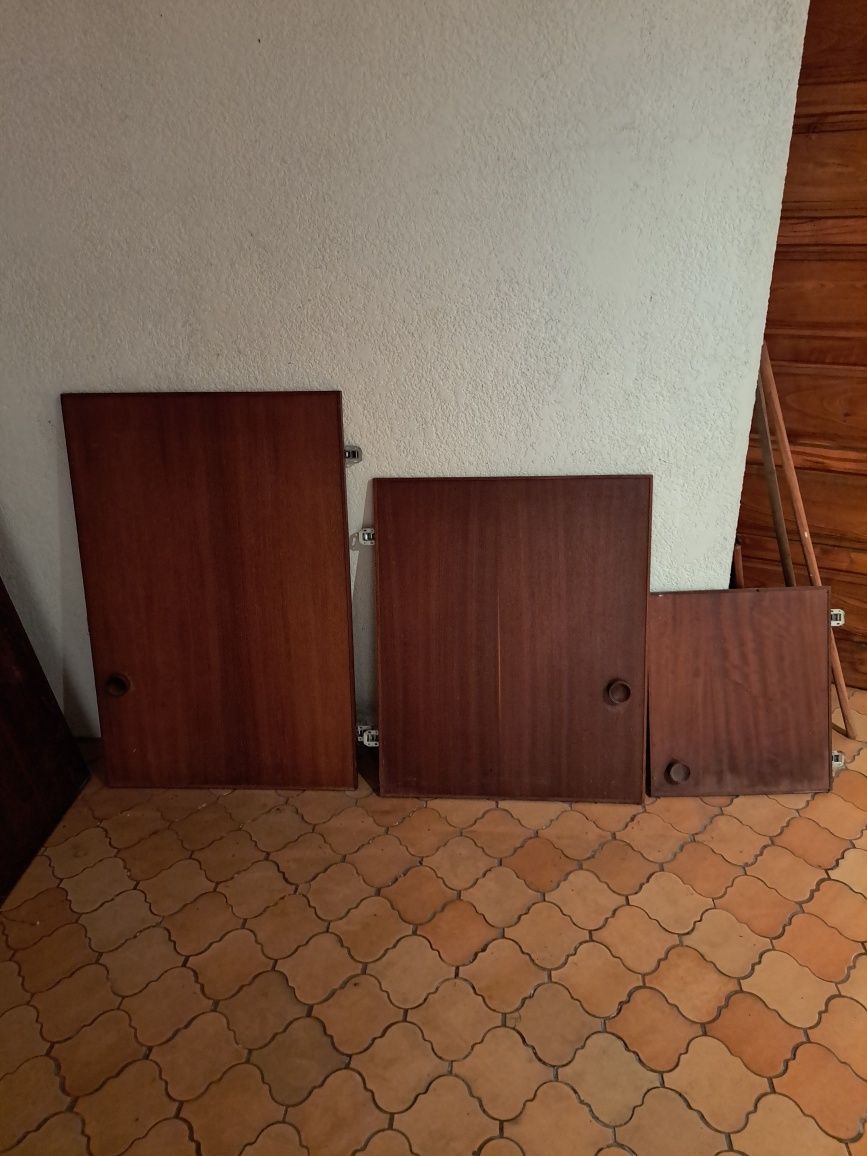 7 Portas interiores de roupeiro por 75 eur
