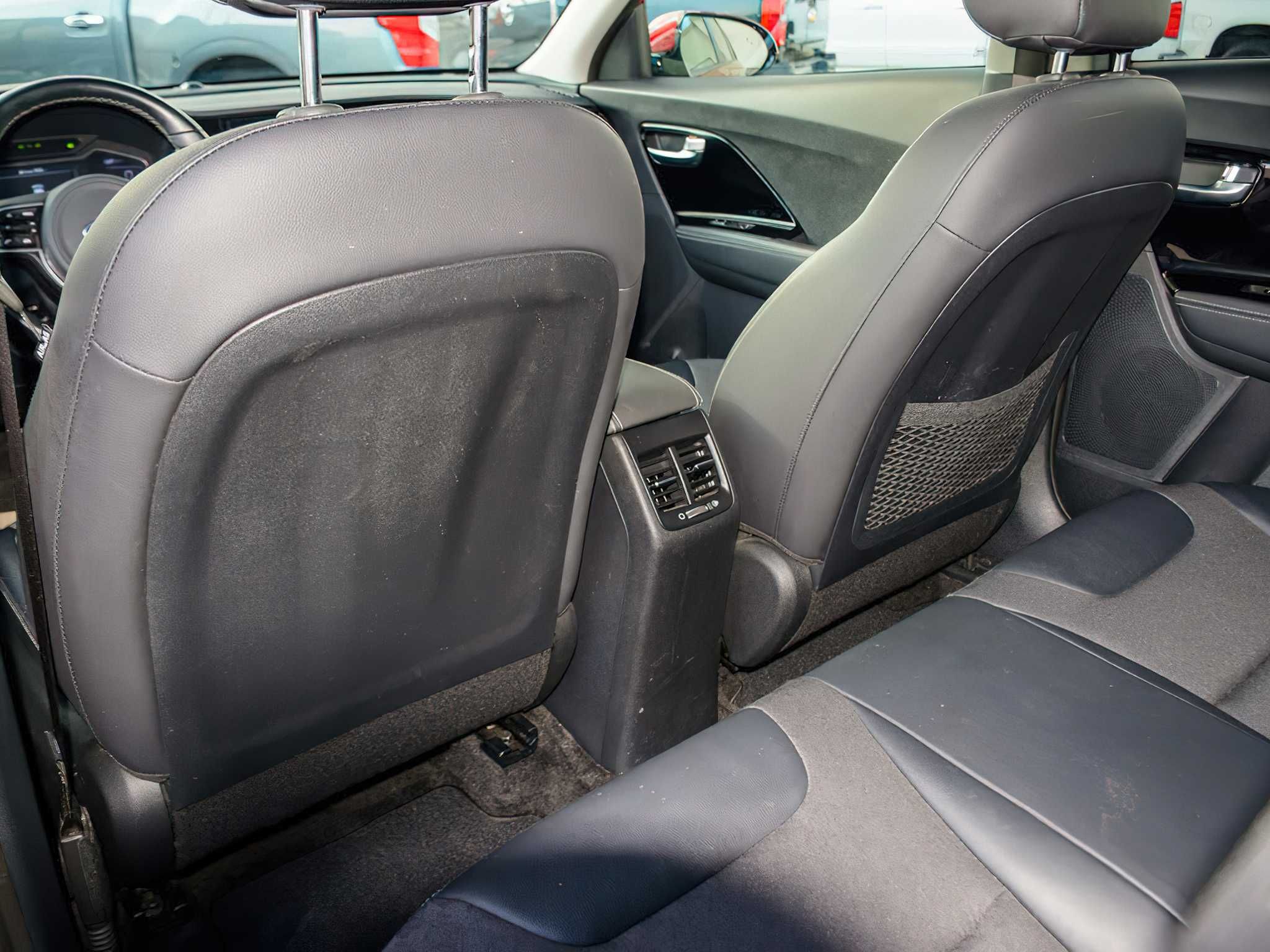 Kia Niro    2020