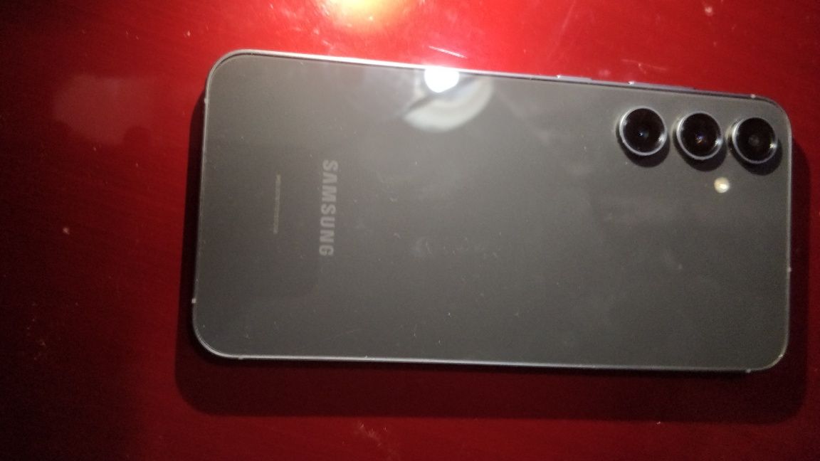 Продам Samsung galaxy s23fe t-mobile lock snapdragon 8 gen 1 в отлично