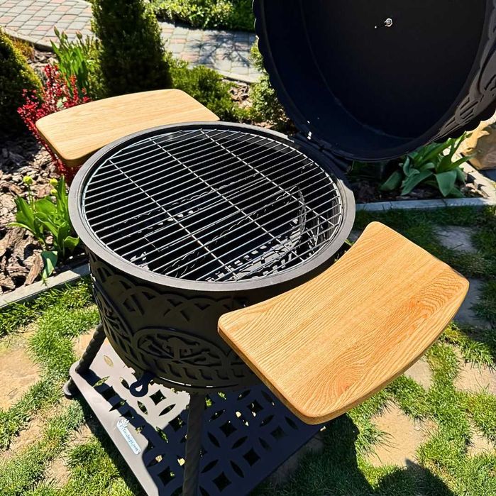 Вугільний гриль "Дракар" з кришкою і полицями, товщина 4мм