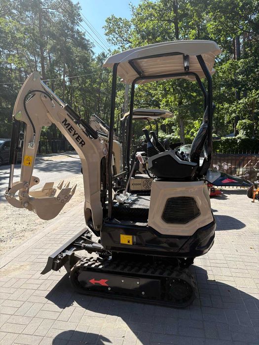 Minikoparka Meyer EX12K - 1,2 t, silnik Kubota D722 10,2kW