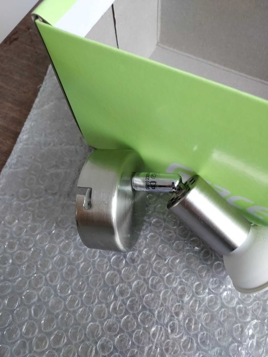 Світильник на стіну