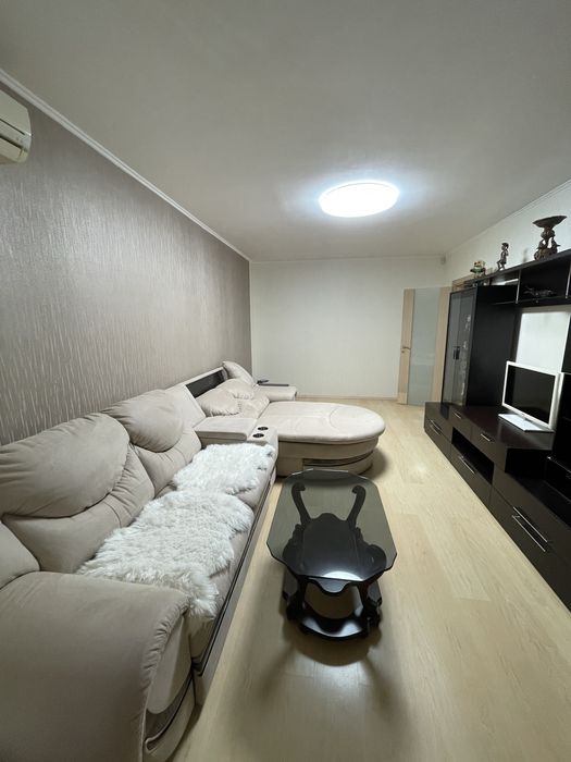 В продаже! Просторная 2-комнатная квартира Заболотного/Сахарова