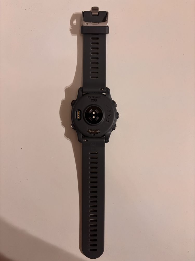 Garmin forerunner 255