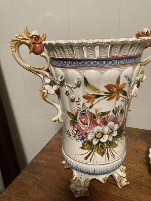 Louça decorativa muito antiga