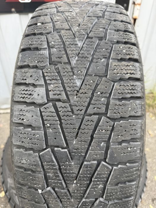 Зимова гума Roadstone (Nexen) Wingard WinSpike 225/55 R18