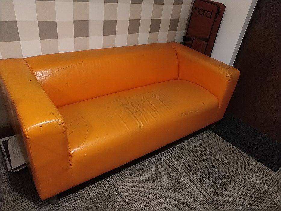 Ikea Klippan skóra pomarańczowa