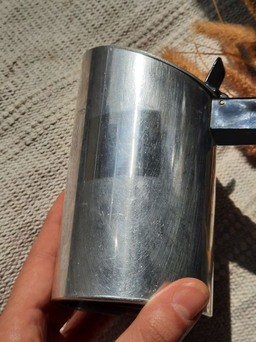 Włoska aluminiowa kawiarka VEV moka barista włochy vintage unikat