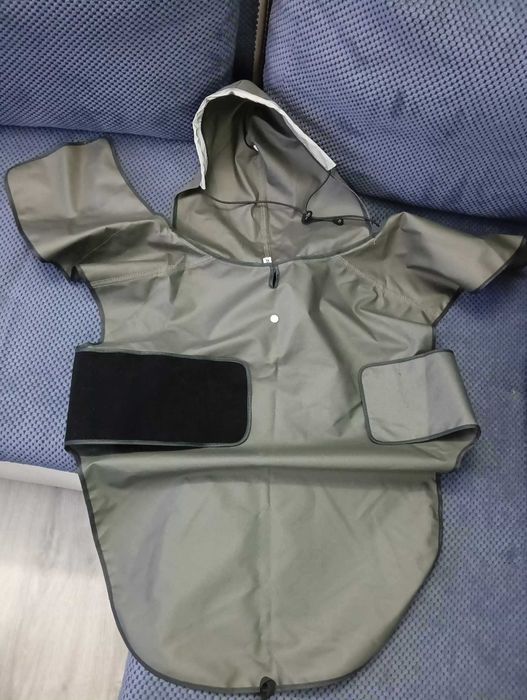 Płaszcz przeciwdeszczowy odblaskowy XL z kapturem dla psa