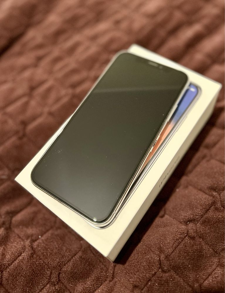 iPhone X 64GB silver