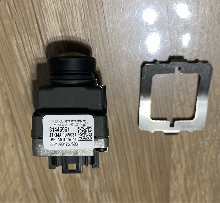 Бічна камера 31445951 Volvo (V90 S90 V60 S60 XC60 XC90 XC40)