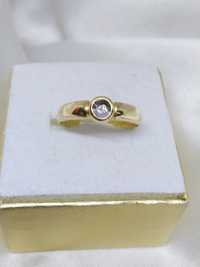 Złoty pierścionek z diamentem, złoto 585, R 16