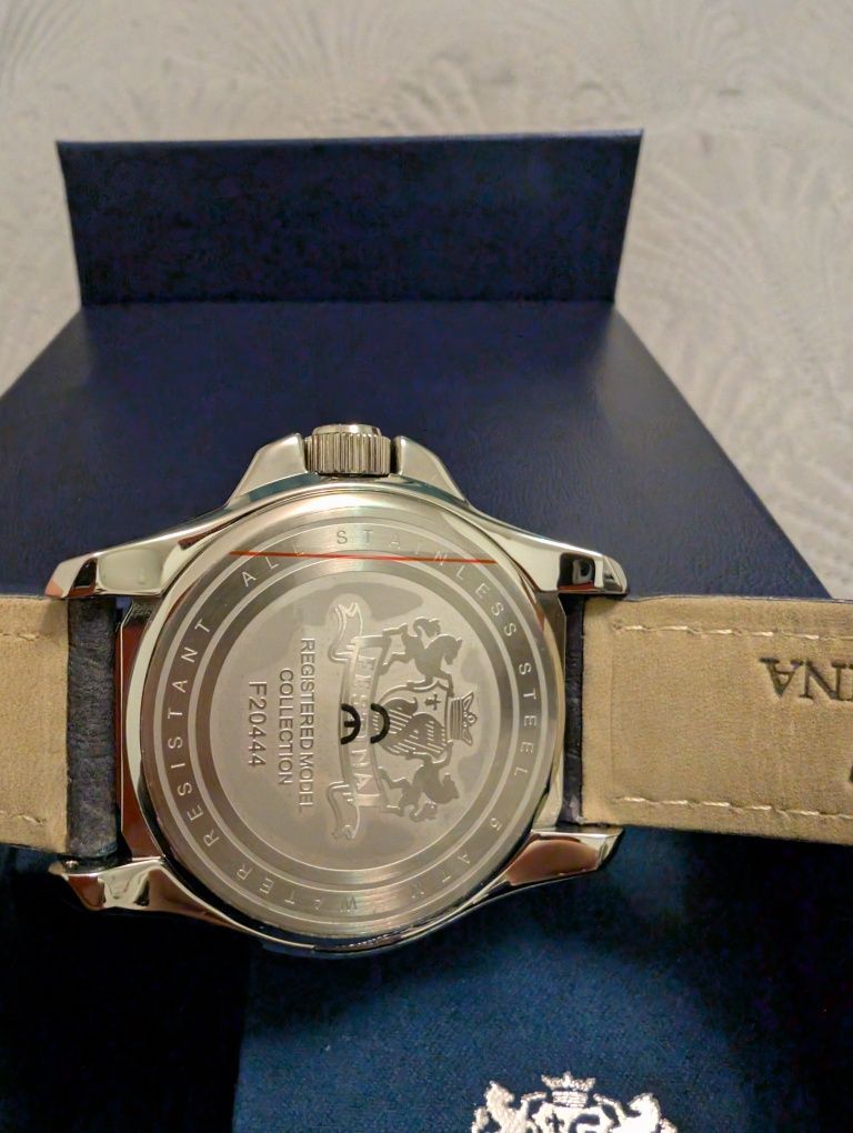 Nowy, efektowny zegarek Festina, koperta 44 mm, skórzany pasek