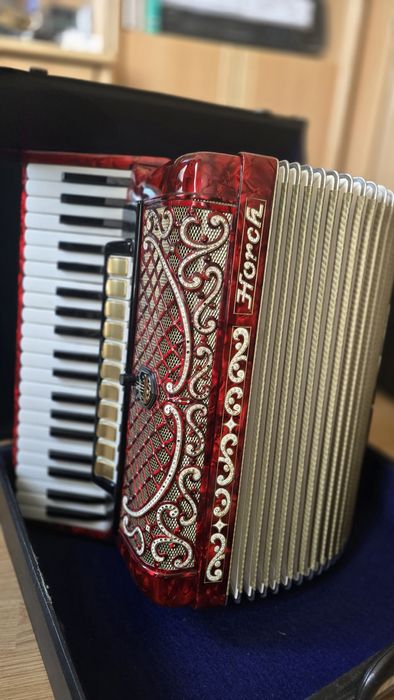 Akordeon Horch 120 basów – głosy Musette