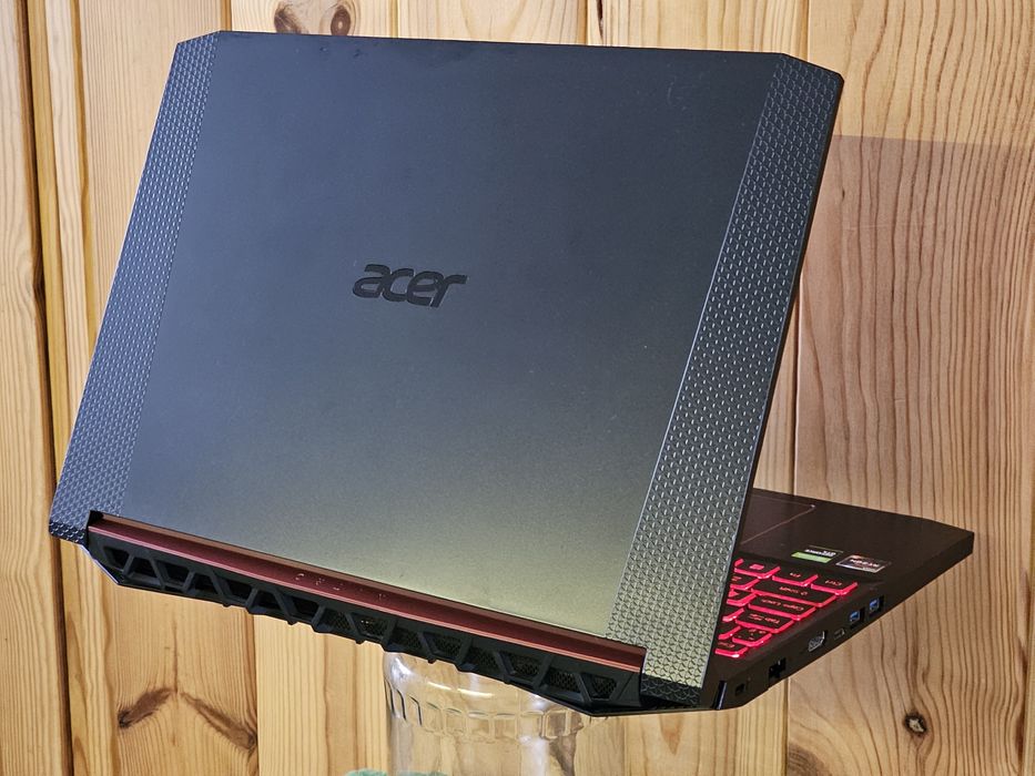 Nitro 5 15.6"/Ryzen 5/GTX 1650/RAM 16GB/SSD 256/HDD 1000GB