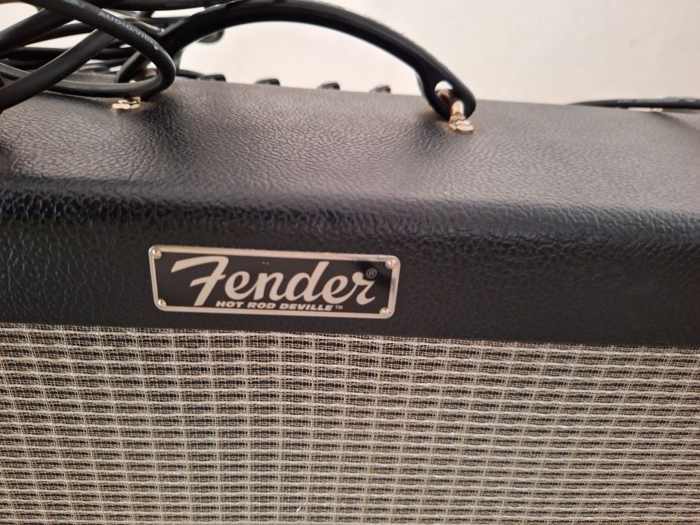Fender Hot Rod Deville 410 III - 60w
