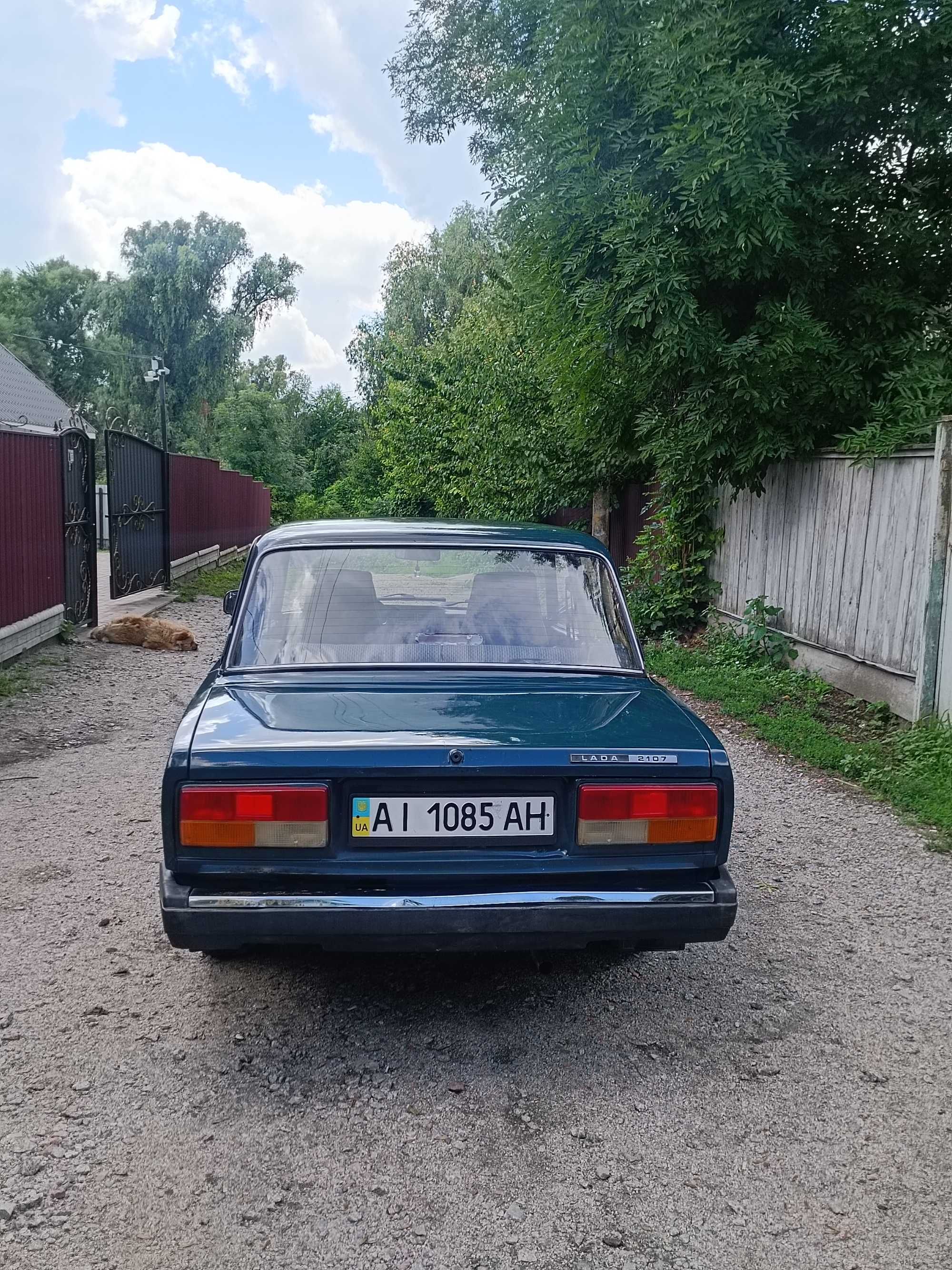 Автомобіль ВАЗ 2107