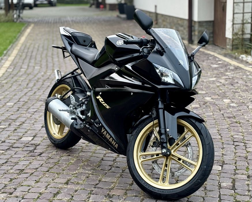 YAMAHA YZF 125, Kat. A1/B, Motocykl 125cm3! (RC DUKE CBR MT)