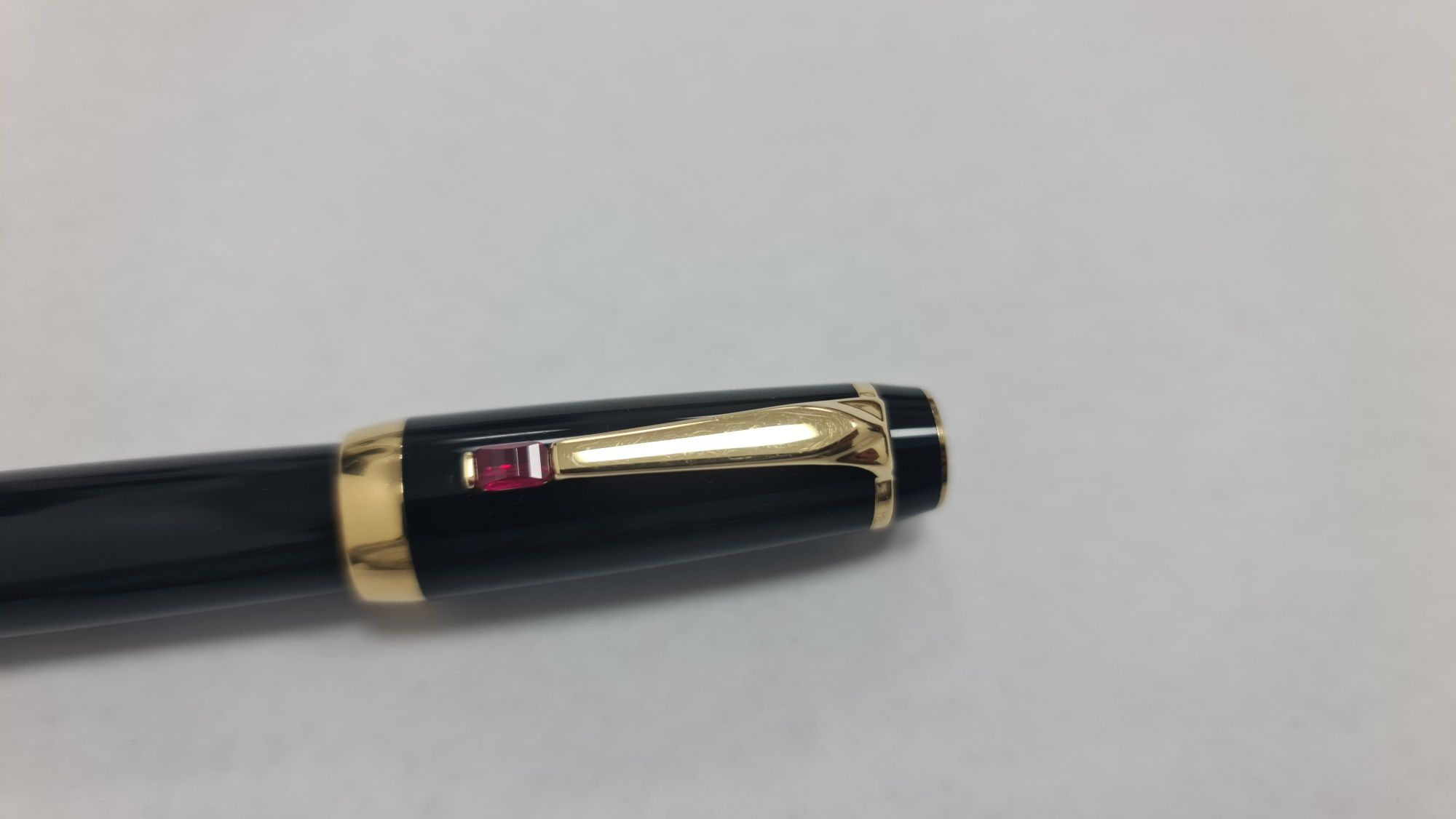 Ручка-роллер MontBlanc Boheme Rouge оригінал