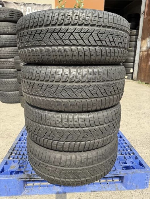 Pirelli Winter Sottozero 3 245/45 R19 RFT