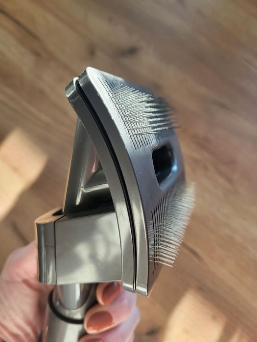 Szczotka do sierści Dyson, nowa, otwarta.